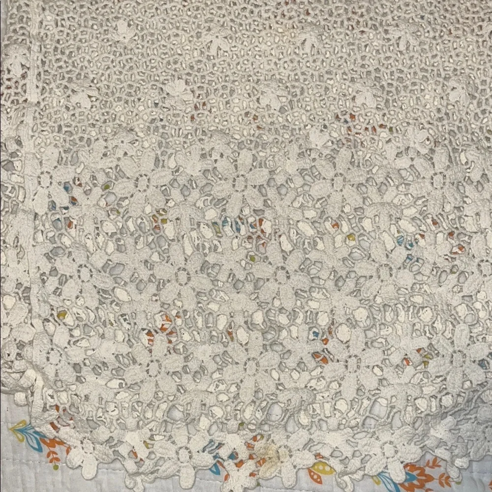 FANG Cream Cropped Asymmetrical Tank Top - Picture 4 of 8